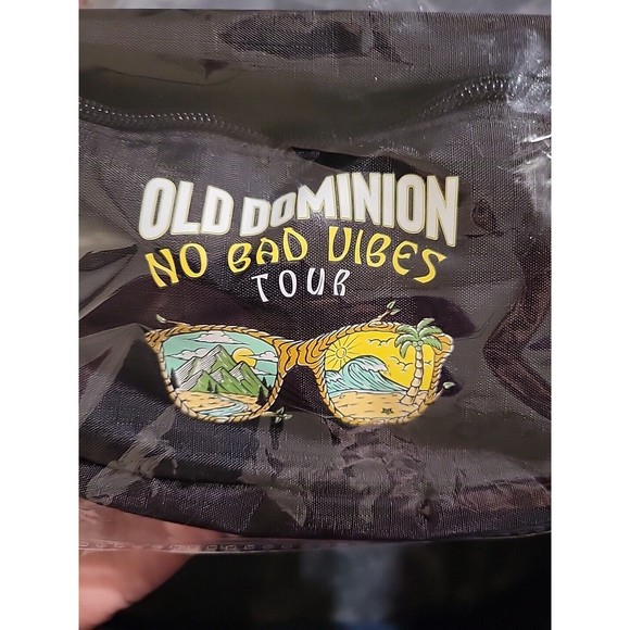 Old Dominion No Bad Vibes 2023 Tour Fanny Pack - Picture 2 of 8